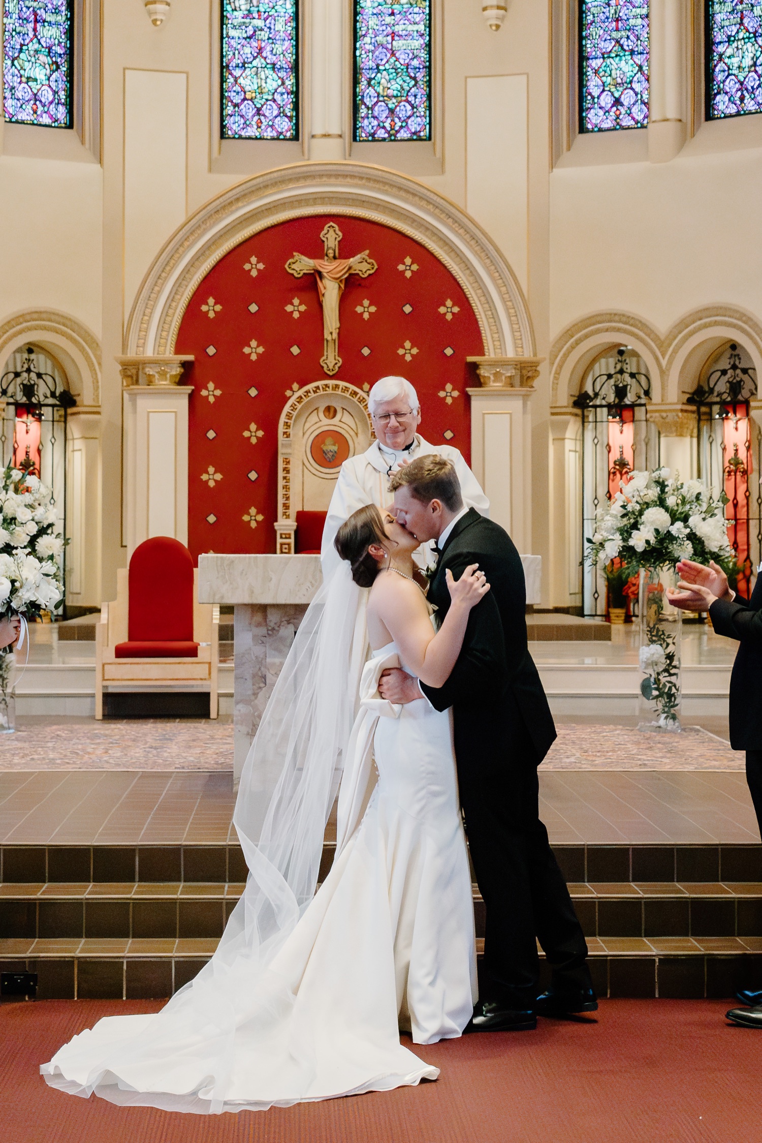The Team Room Wedding in Des Moines, Iowa | Iowa Wedding Photographer